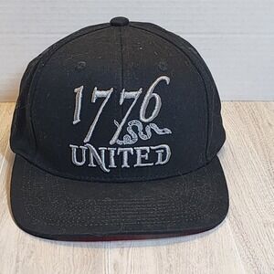 "Don't Tread On me"  United 1776   Trucker Hat Black  Tactical Cap